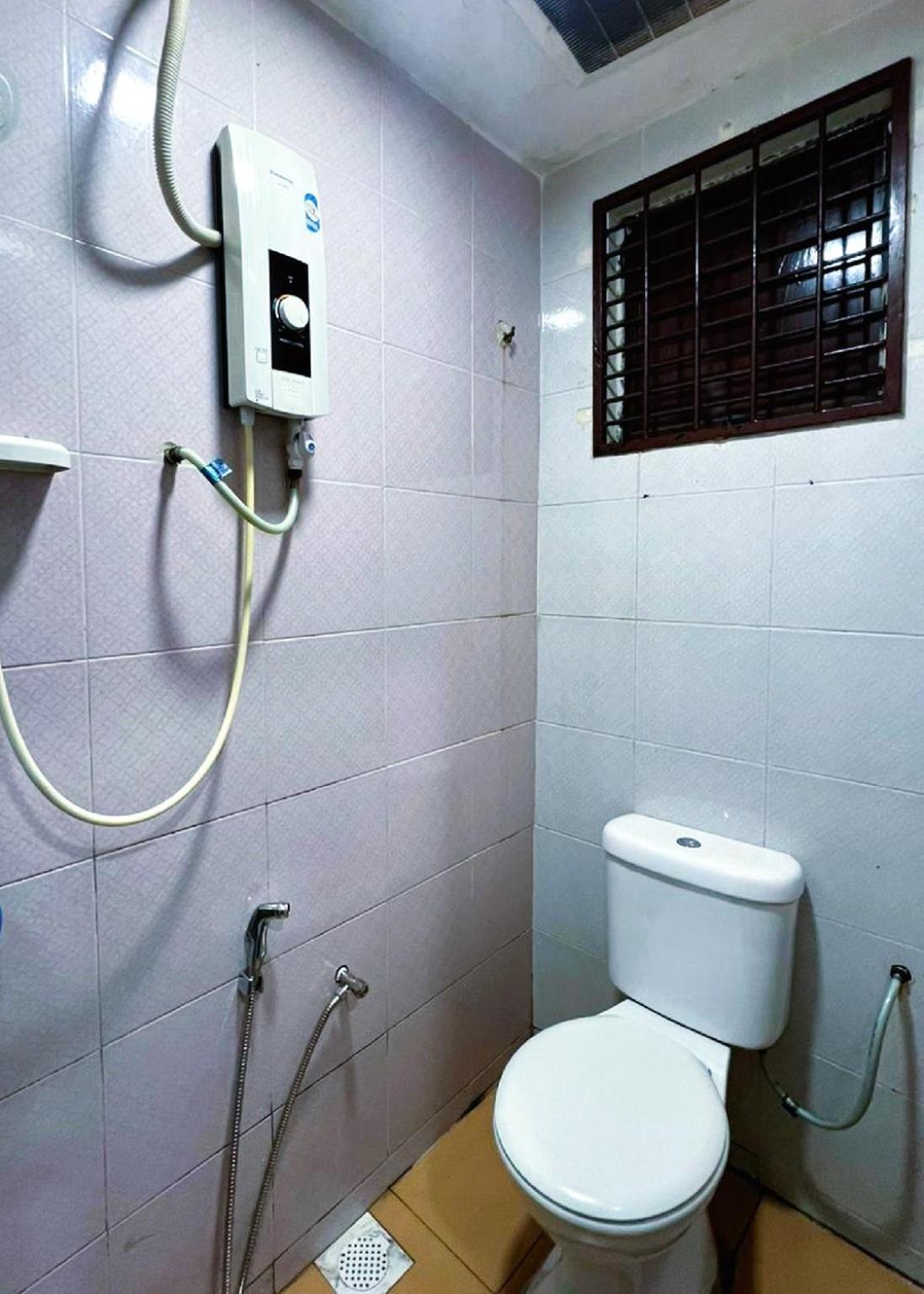 Damansara Damai Hotel- Dd Петалинг Джая Екстериор снимка